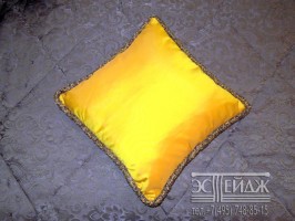 Подушка "Барбара" (желт.) 45 х 45 см.